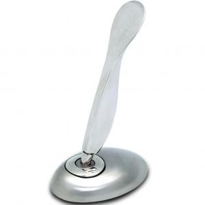 Pen stand